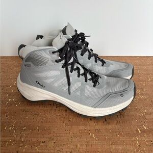 Oboz Women's Gray Athletic Shoes Hiking
